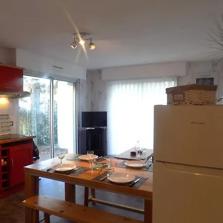 Georges De Didonne - En Rez-de-chaussee - Proche Apartmán Saint-Georges-de-Didonne